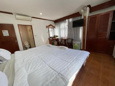 Centre Point Patong – Foto 14